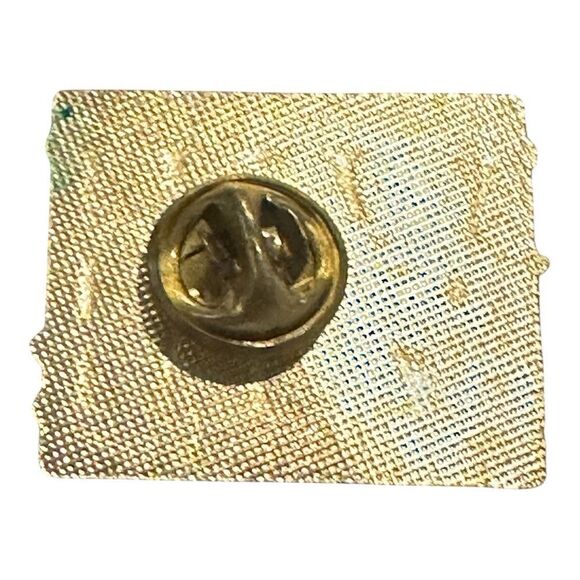 Super Derby VII Louisiana downs Enamel Pin - Picture 2 of 7